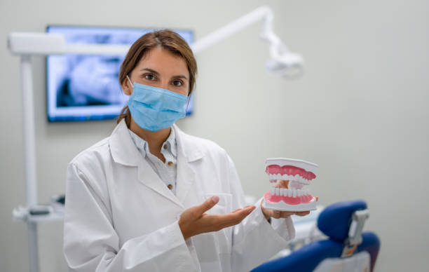Best Emergency Dentist for Knocked-Out Tooth in Belleair Beach, FL